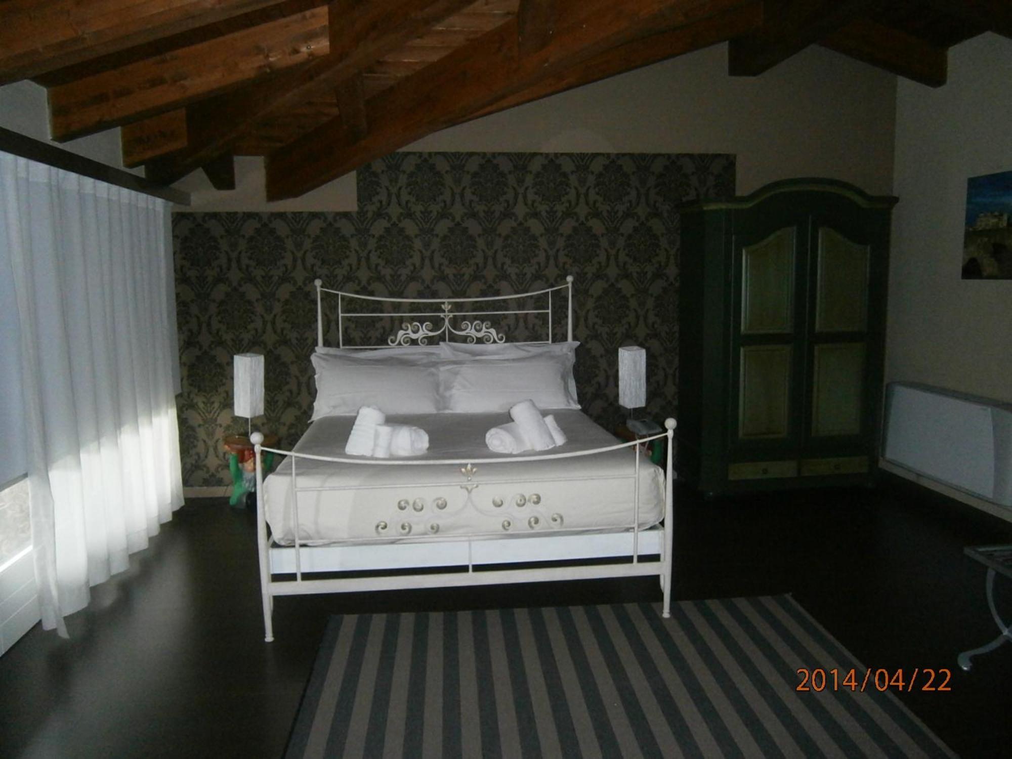 卡纳韦塞高尔夫乡村俱乐部酒店 Torre Canavese 客房 照片